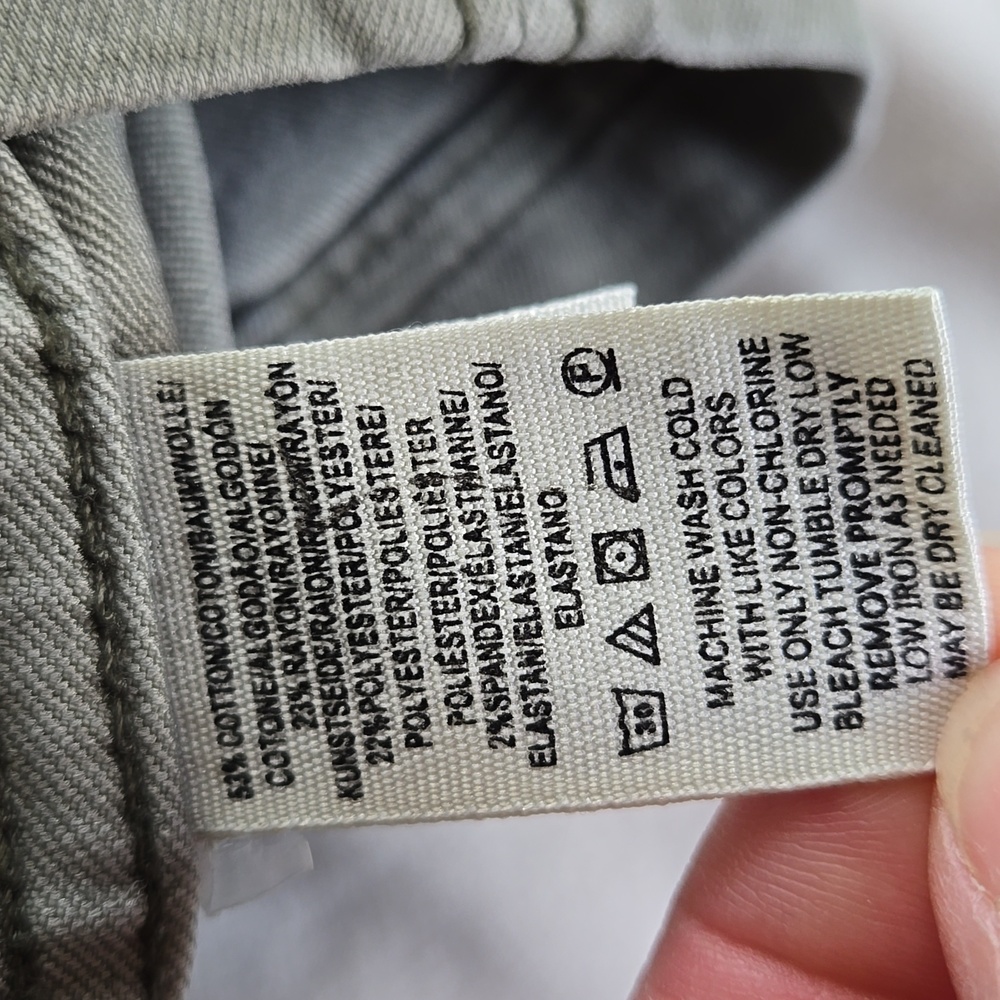 *3/$20* Free People Modern Femme Olive Green Stretch Denim Mini US 2 - Picture 8 of 8